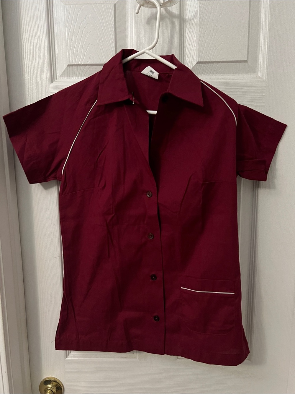 King Louie Short-Sleeve Bowling Shirt in Burgundy